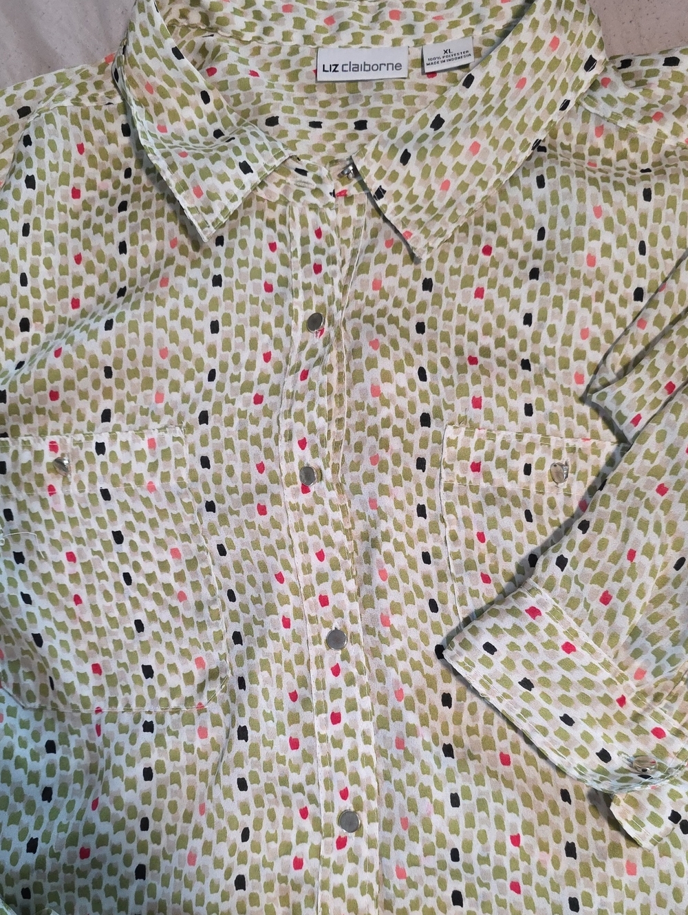 Liz Claiborne Light Green Patterned Button-Down Shirt with Pink & Black Dots